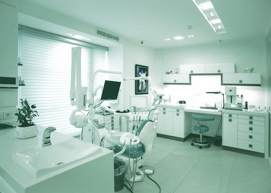 Modern dental treatment room